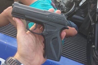 Adolescente detido após roubo; PM recupera motos e celulares em Aracaju