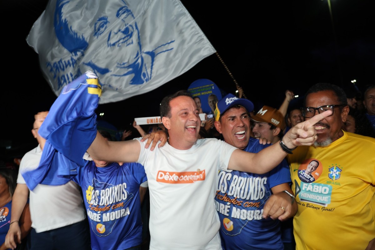 André Moura assume 2º lugar em pesquisa para o Senado em Sergipe