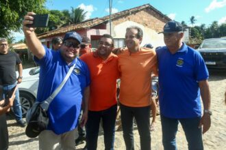 André Moura reforça laços no interior durante cavalgada em Salgado