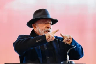 Atritos com Vizinhos Pressionam Diplomacia de Lula na América do Sul