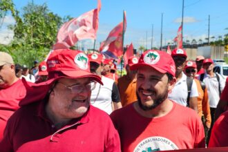 Camilo Daniel marcha com 10 mil em Sergipe e reforça reforma agrária
