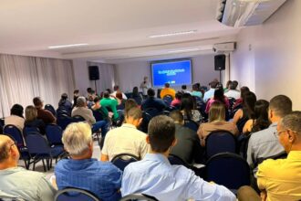 CNM leva qualificação a Aracaju e fortalece servidores da capital e interior