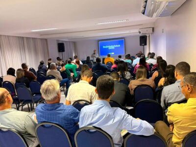CNM leva qualificação a Aracaju e fortalece servidores da capital e interior