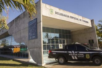 Detur reforça combate a furtos de celulares e amplia prevenção em Aracaju