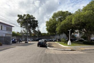 Novo esquema viário é implantado no entorno do Colégio Atheneu a partir de quarta-feira