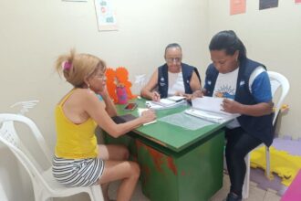 Plantão Social atende cerca de 20 moradores no Recanto da Paz