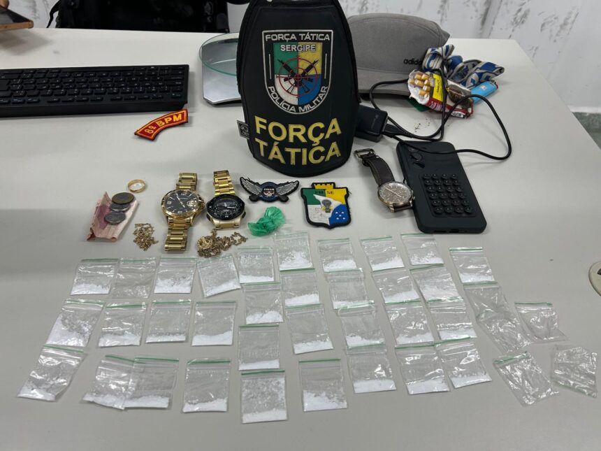 PM prende homem com cocaína na Zona Norte de Aracaju