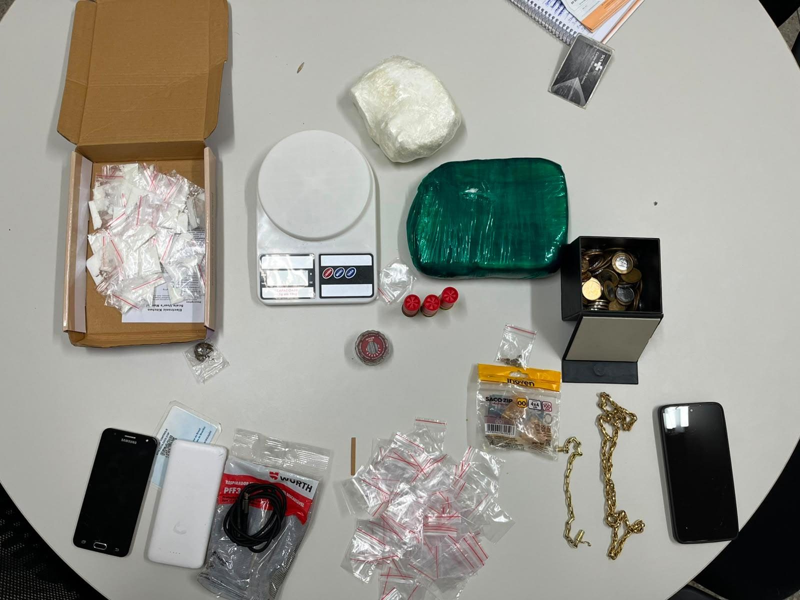Polícia Civil prende dois com 1,5 kg de cocaína em Nossa Senhora das Dores