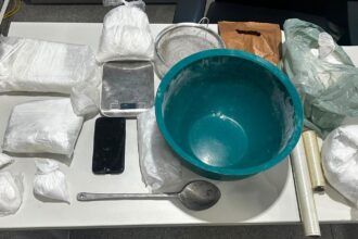 Polícia Civil prende mulher e apreende 1,36 kg de cocaína em Itabaiana