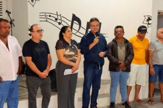 Prefeitura entrega novo telhado da Associação do Povoado Triunfo