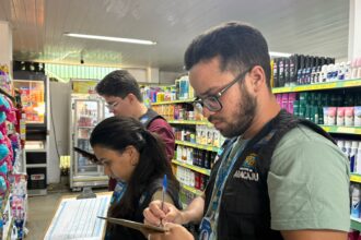 Procon Aracaju aponta variação de até R$ 12,10 no quilo do frango