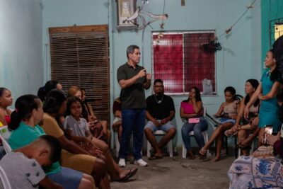 Robson Viana ouve moradores e intensifica diálogo em Socorro