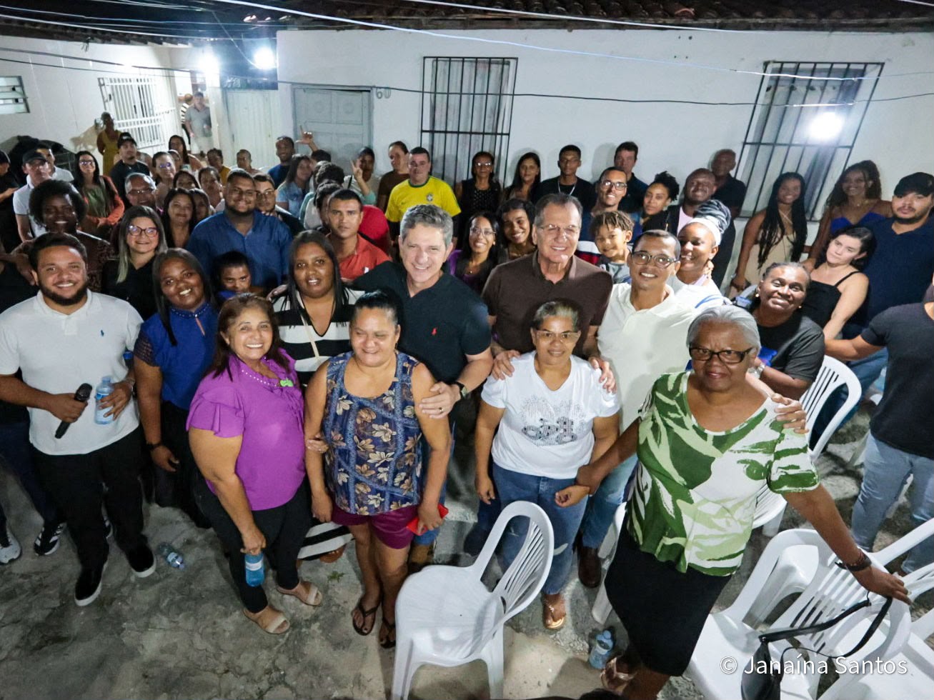 Rogério Carvalho articula políticas com lideranças do Bairro Cirurgia