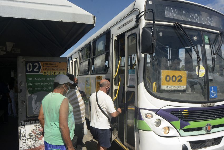 Transporte em Aracaju ganha recarga móvel sem taxa