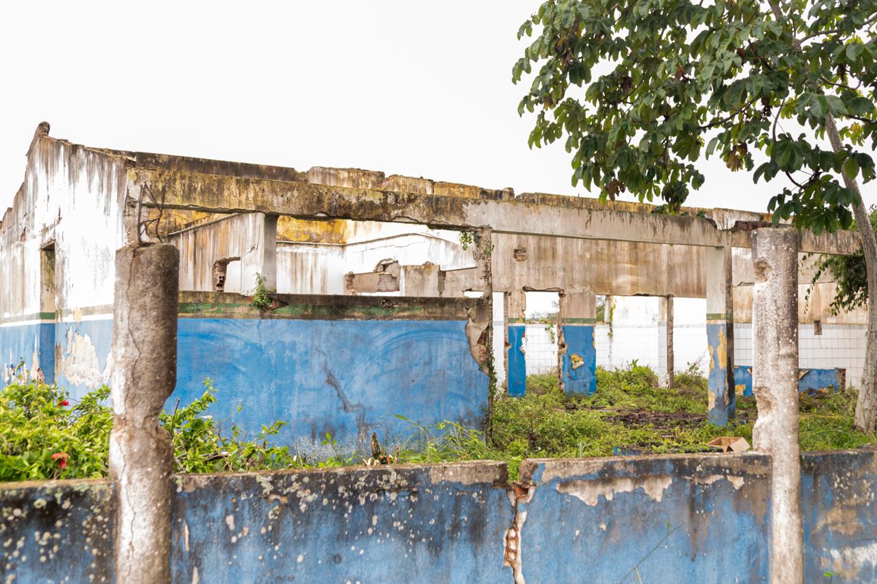 Escola abandonada em Itabaiana