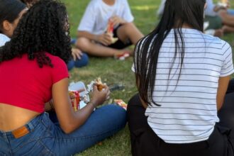 Abrigo Caçula Barreto celebra Dia da Juventude com esporte e integração