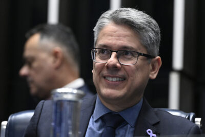 Alessandro Vieira pressiona ministro por liberação de recursos à saúde sergipana
