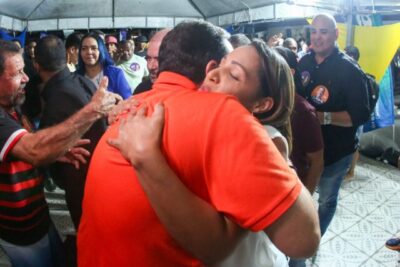 André Moura propõe priorizar saúde mental de mães atípicas em Sergipe