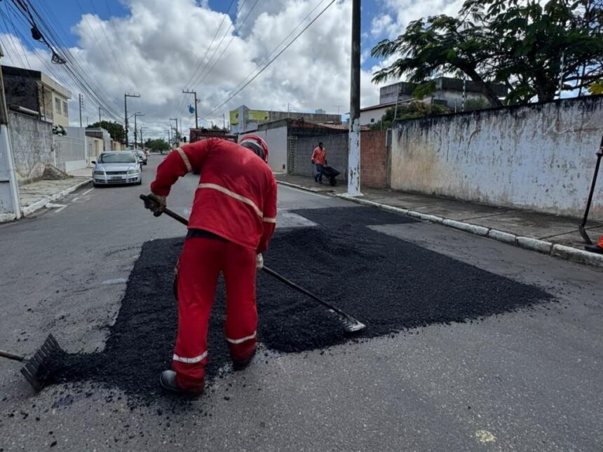 Aracaju acelera tapa-buraco e leva melhorias a vários bairros