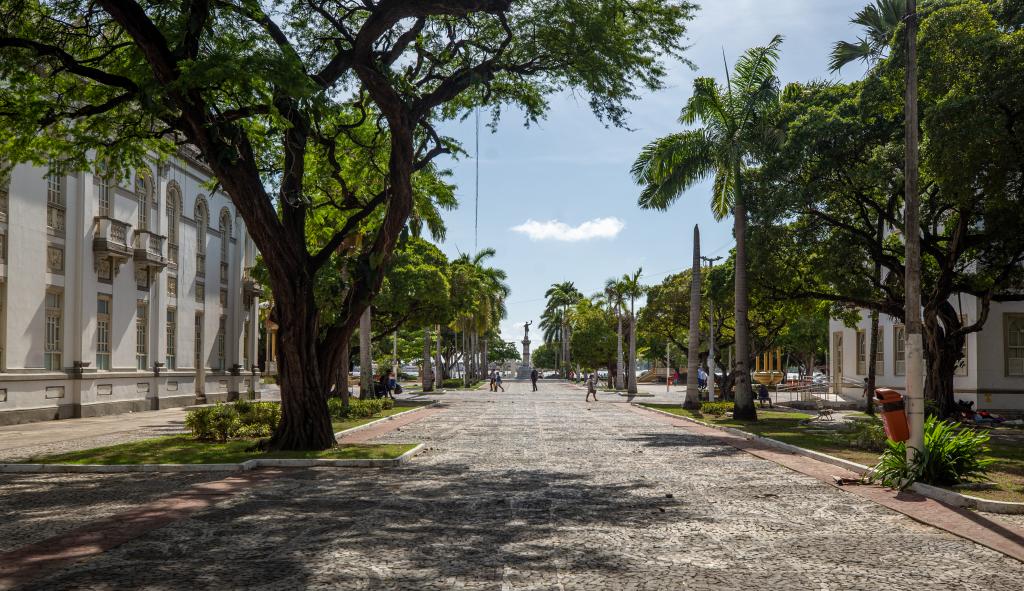 Aracaju avança em consulta pública para Wi-Fi gratuito em espaços públicos