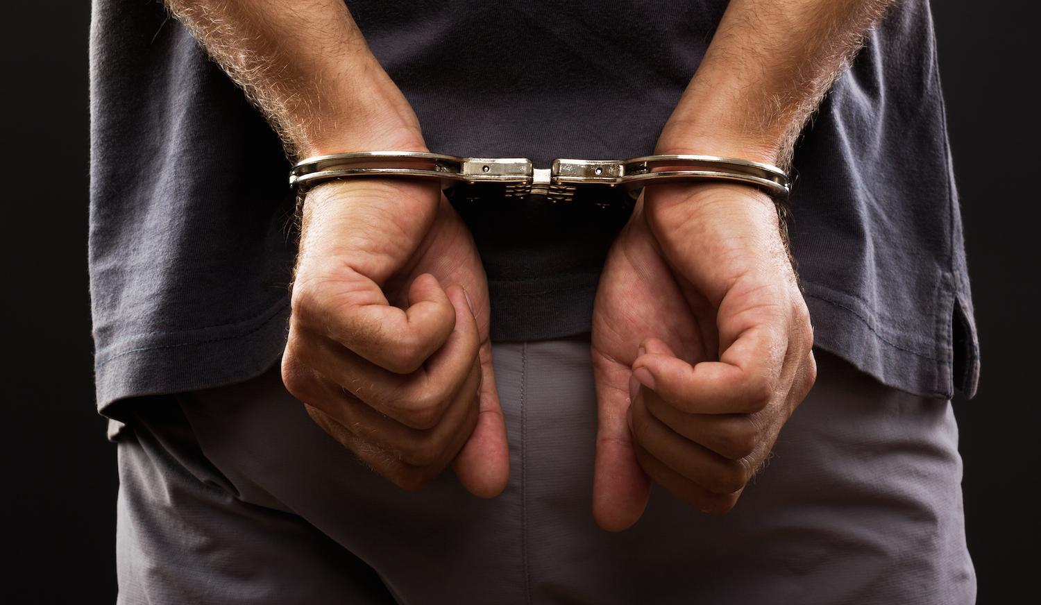 Atalaia: homem preso em Aracaju após ataque com chave de fenda a companheira