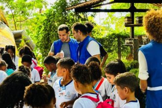 Ateliê Natural leva educação ambiental a alunos de escola de Aracaju