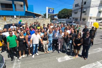 Cecília Marques reúne apoiadores em café e reforça agenda social