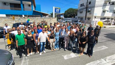 Cecília Marques reúne apoiadores em café e reforça agenda social