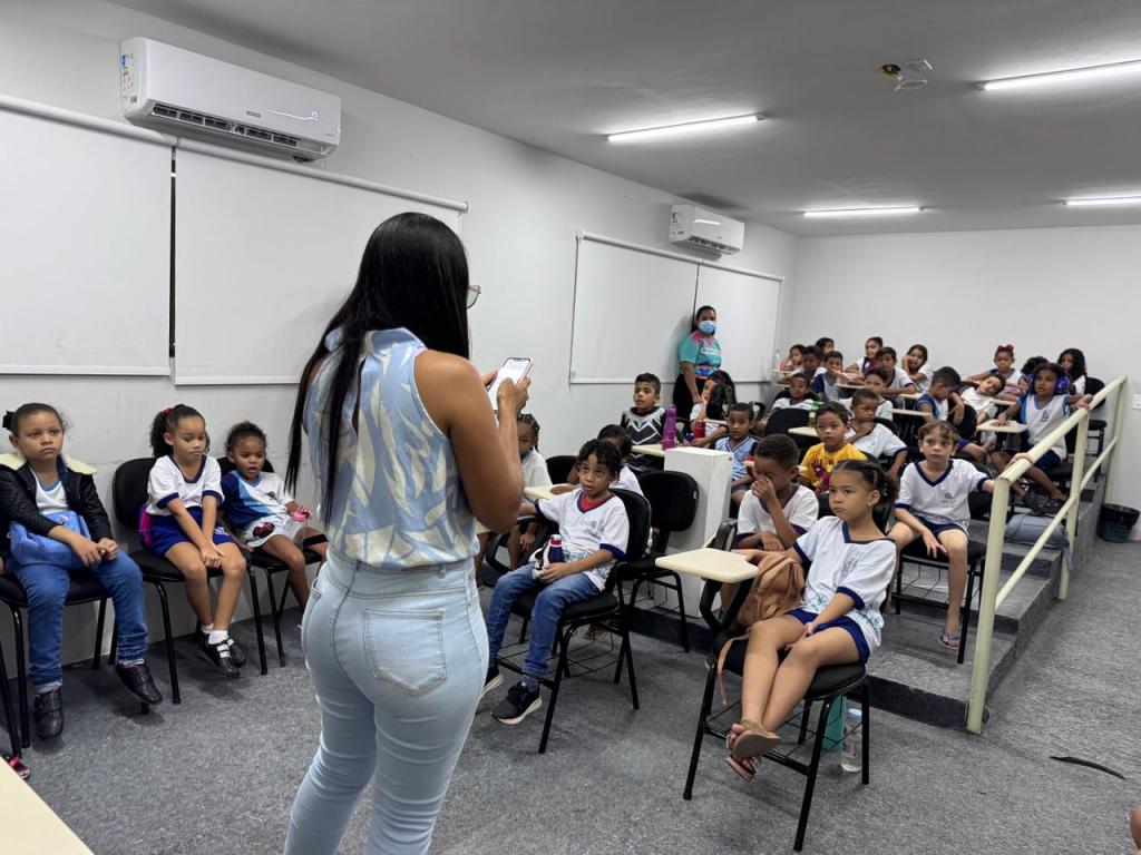 Clube do Livro Juvenil terá encontro em 19 de agosto em Aracaju