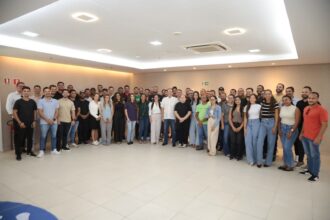 Encontro em Aracaju reúne comunicadores e fortalece apoio político