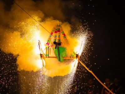 Estância estreia Mostra Terra do Fogo com 15 barcos iluminados