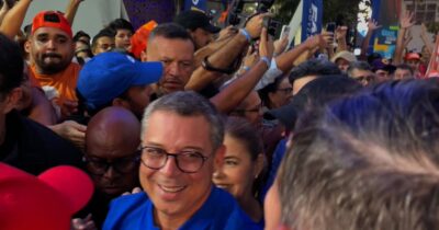 Fábio Mitidieri é recebido com aplausos na maior convenção da história de Sergipe