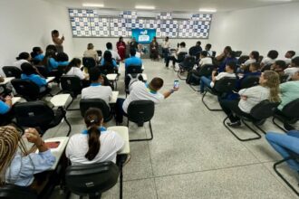 Fórum em Aracaju debate aprendizagem e oportunidades para jovens