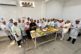 Fundat conclui cursos de Auxiliar Administrativo e Pães Caseiros