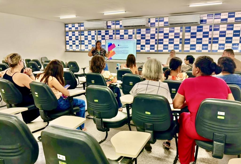 Fundat orienta empreendedores sobre MEI e economia solidária