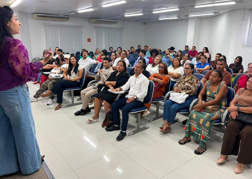 Fundat reúne servidores para integrar ações e qualificar atendimento