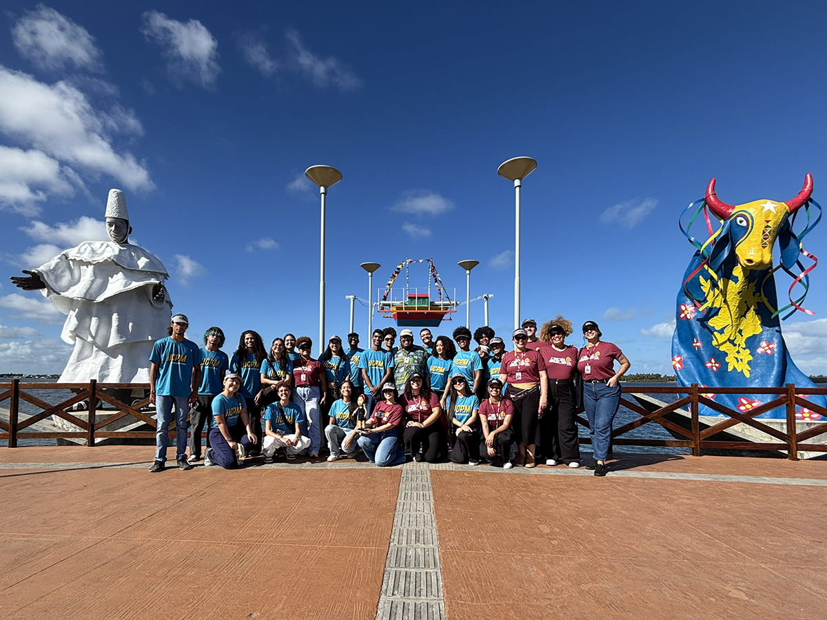 Jovens percorrem Aracaju em tour cultural do projeto Conexão Juventudes