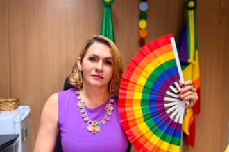 Linda Brasil propõe fim da cláusula de barreira em concursos estaduais