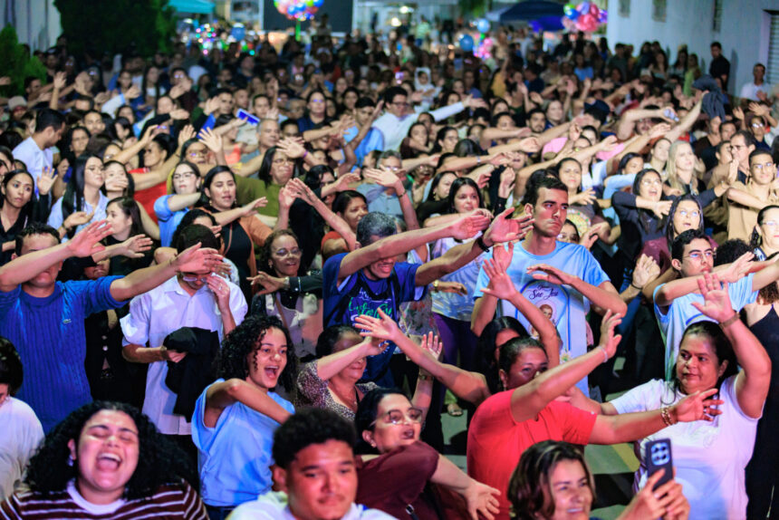 Missionário Shalom atrai grande público em Triunfo, Simão Dias