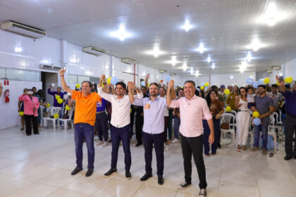 Pastor Diego fortalece aliança com André Moura e Pastor Heleno em Aracaju
