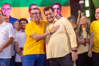 PSB oficializa apoio a Fábio Mitidieri em convenção de Aracaju