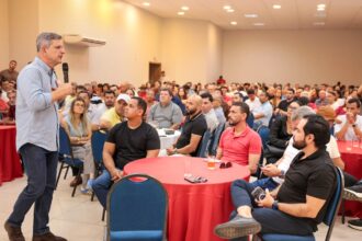 Rogério Carvalho mobiliza prefeitos em Aracaju por investimentos municipais