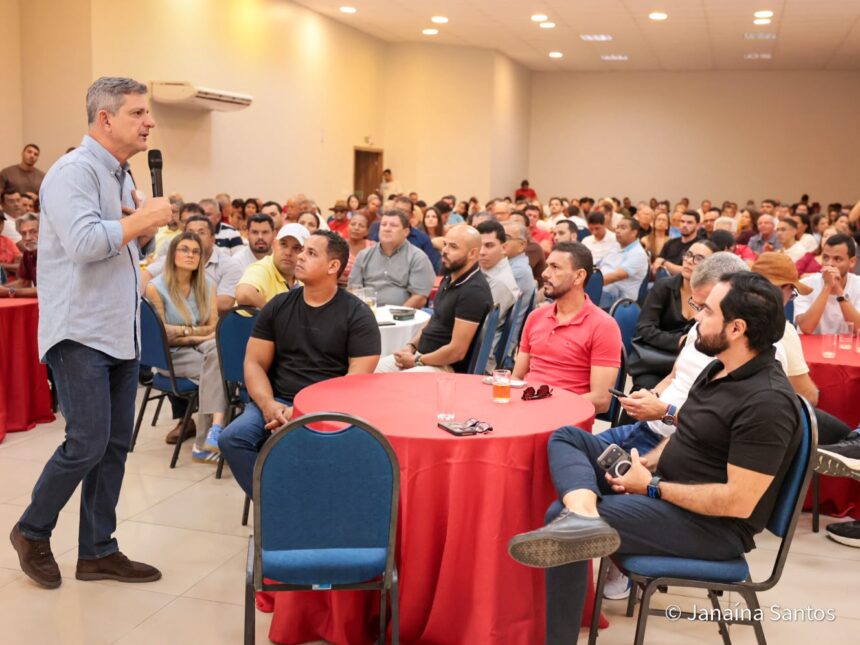 Rogério Carvalho mobiliza prefeitos em Aracaju por investimentos municipais
