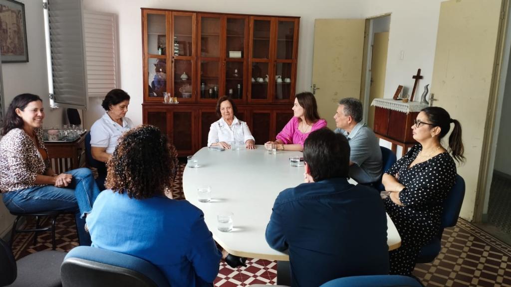 Semfas avalia ampliar atendimento à primeira infância em Aracaju