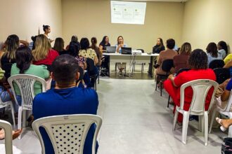 Semfas qualifica servidores e reforça rede de assistência em Aracaju
