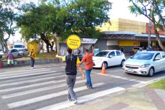 SMTT reforça orientação para travessia segura na semana do Dia do Pedestre