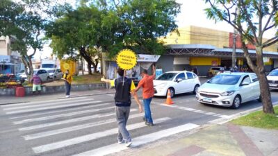 SMTT reforça orientação para travessia segura na semana do Dia do Pedestre