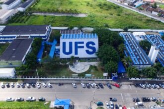 UFS abre concurso para 8 vagas de docente com salários de até R$13,7 mil