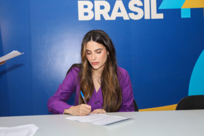 Yandra Moura reforça avanço feminino na política em convenção do União Brasil