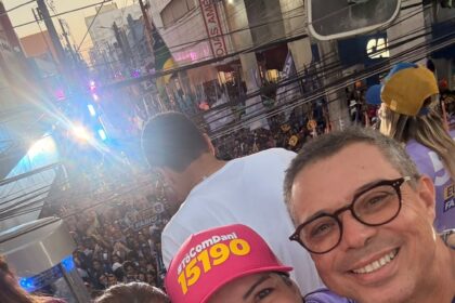 Delegada Danielle participa de caminhada de mulheres no Centro de Aracaju